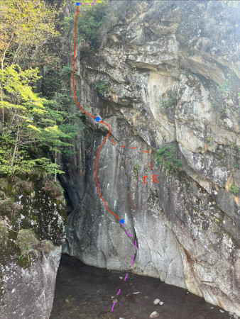 Ponte Leggiuna - "saluti da Münster" 6c+ (6a obl.)